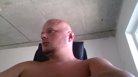 KarlKarl online show from July 28, 2026, 9:59 am