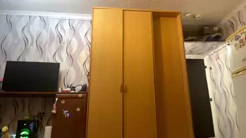 Snapshot of carleegarbutt chatting on July 21, 2026, 1:13 pm Sally online show from July 21, 2026, 1:13 pm
