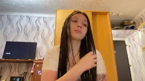 Snapshot of carleegarbutt chatting on July 25, 2026, 2:36 pm Sally online show from July 25, 2026, 2:36 pm