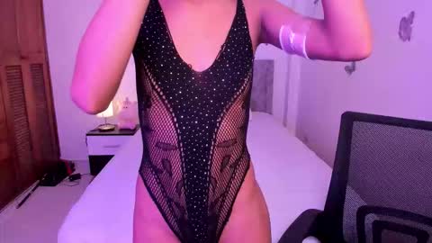 carley lux online show from October 22, 2025, 1:33 pm