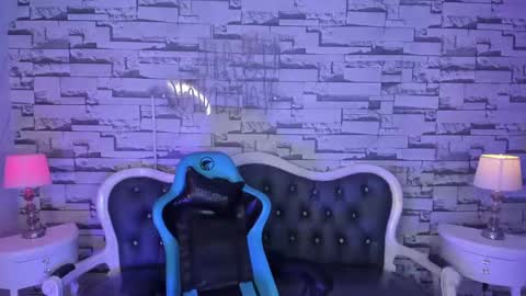 CARLYE   online show from December 13, 2024, 4:00 am