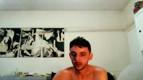 Carlos online show from June 1, 2026, 8:32 pm