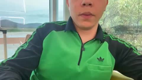 carlos_owen online show from October 25, 2025, 5:08 pm