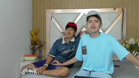 CarlosANDMaicol online show from July 20, 2026, 10:39 am