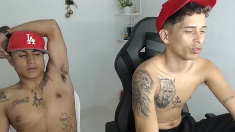 carlossmi01 online show from February 10, 2026, 10:03 pm