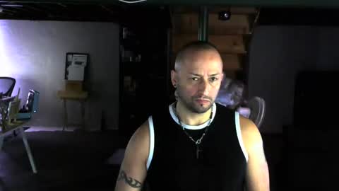 Snapshot of carltun1974 chatting on January 15, 2025, 7:37 am Carl online show from January 15, 2025, 7:37 am