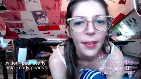 Carly Pearls online show from January 8, 2025, 12:47 pm
