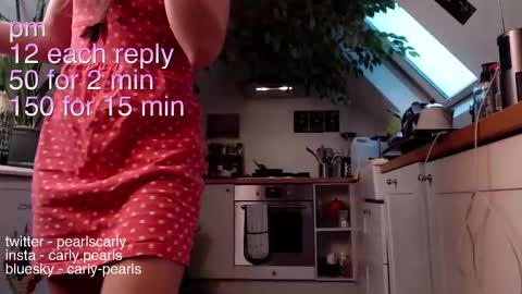 Carly Pearls online show from February 9, 2025, 7:49 am