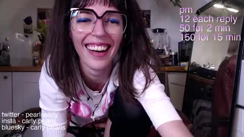 Carly Pearls online show from February 25, 2025, 6:09 pm