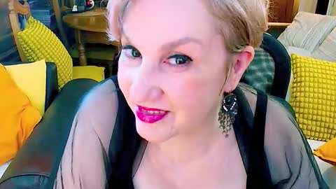 Carmen online show from February 24, 2026, 8:01 am