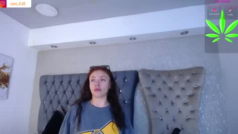 Snapshot of caro_fisher chatting on April 21, 2026, 12:22 pm Caro Fisher online show from April 21, 2026, 12:22 pm