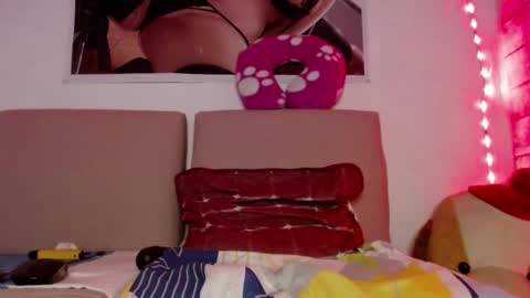 Caro milf  online show from December 25, 2024, 8:29 am