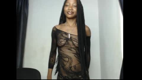 caroline online show from April 13, 2026, 4:07 am