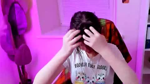 Carol online show from October 19, 2025, 12:28 pm