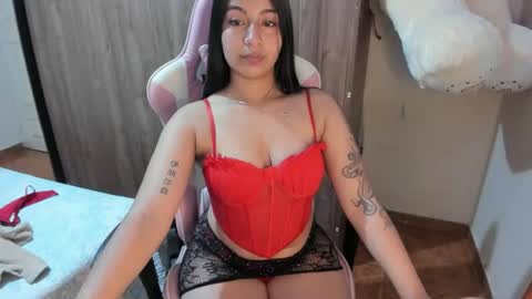 Snapshot of carol_gomez73 chatting on May 29, 2026, 8:01 am carol gomez73 online show from May 29, 2026, 8:01 am