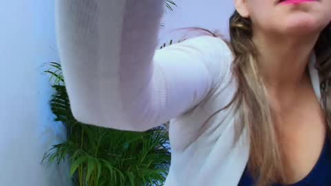 CAROL online show from January 8, 2026, 11:45 am