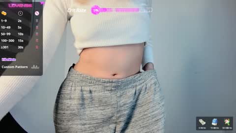 Snapshot of carolblonde chatting on January 27, 2025, 7:35 am Char online show from January 27, 2025, 7:35 am