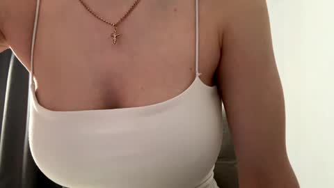 Lisa online show from April 2, 2026, 8:12 am