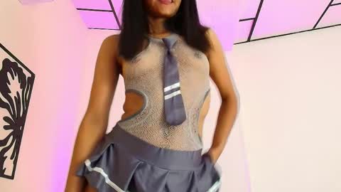 Snapshot of carolina_baire chatting on May 27, 2026, 12:46 pm carolina baire online show from May 27, 2026, 12:46 pm