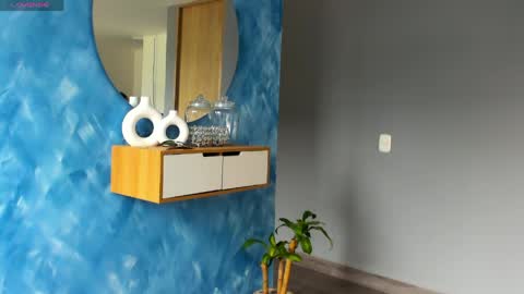 carolina_zaens online show from June 5, 2026, 3:18 pm