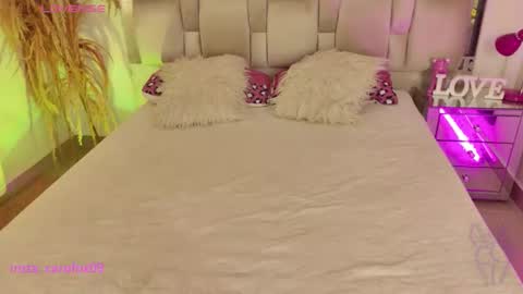 caroline online show from February 8, 2026, 8:45 pm