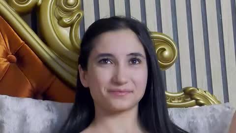Snapshot of carolinahart chatting on April 20, 2026, 6:16 am carolinahart online show from April 20, 2026, 6:16 am
