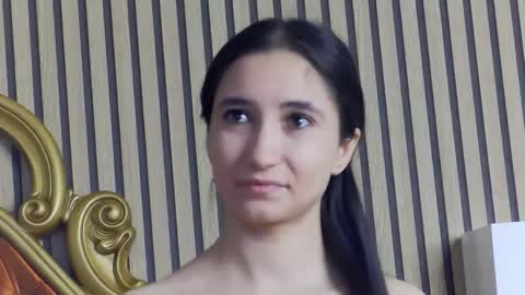 Snapshot of carolinahart chatting on May 21, 2026, 5:47 am carolinahart online show from May 21, 2026, 5:47 am