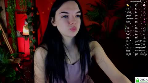 Snapshot of caroline_hey chatting on October 22, 2025, 2:06 pm Mary and Carol online show from October 22, 2025, 2:06 pm