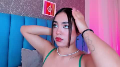 CarolineeGarcia online show from March 6, 2025, 1:35 pm
