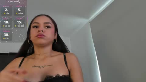 Caroline online show from May 18, 2026, 2:12 pm