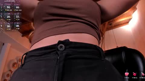 Snapshot of carolinegrace_ chatting on October 14, 2025, 11:11 am Caro online show from October 14, 2025, 11:11 am