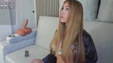 Caro online show from March 19, 2026, 11:58 am