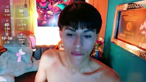 Snapshot of carolinejesh chatting on May 8, 2026, 12:43 pm carolinejesh online show from May 8, 2026, 12:43 pm