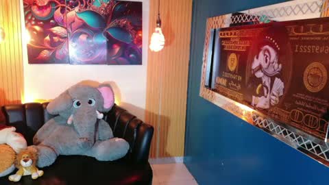 Snapshot of carolinejesh chatting on May 30, 2026, 3:42 pm carolinejesh online show from May 30, 2026, 3:42 pm