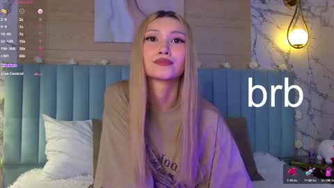 Snapshot of carolreeves chatting on February 27, 2025, 12:02 pm Carol online show from February 27, 2025, 12:02 pm