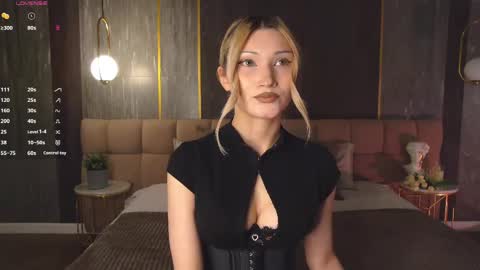 Snapshot of carolreeves chatting on May 5, 2026, 4:48 pm Carol online show from May 5, 2026, 4:48 pm