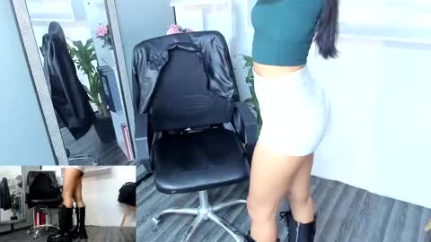 Caro online show from March 4, 2025, 4:20 pm