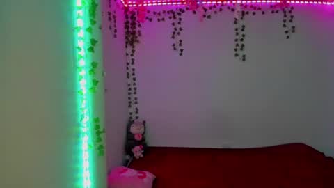 caroolina sweet3 online show from July 19, 2026, 2:10 pm