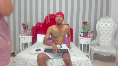 caroyandy online show from August 4, 2026, 12:30 pm