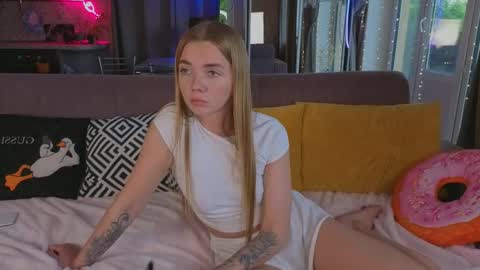 carriebradshawww online show from May 20, 2026, 3:51 pm
