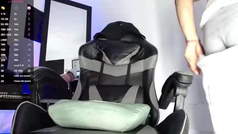 Snapshot of carrington_07 chatting on September 11, 2025, 11:27 pm Matheus online show from September 11, 2025, 11:27 pm