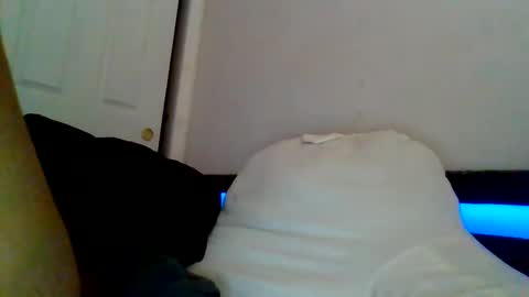 Snapshot of carvelj chatting on December 7, 2024, 2:24 pm carvelj online show from December 7, 2024, 2:24 pm
