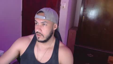 Snapshot of casas_oom chatting on August 4, 2026, 6:43 pm online show from August 4, 2026, 6:43 pm