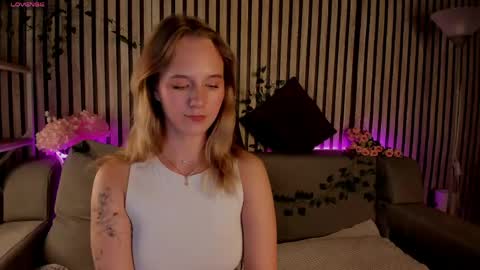 Casey sweeet online show from June 8, 2026, 3:45 pm