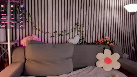 Casey sweeet online show from July 17, 2026, 9:27 am