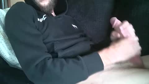 Snapshot of caseyhung chatting on November 5, 2025, 3:01 pm caseyhung online show from November 5, 2025, 3:01 pm