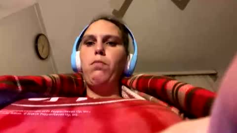 Cash Couple online show from November 9, 2025, 2:10 am