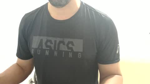 cashmastermuscle77 online show from January 28, 2025, 11:28 am