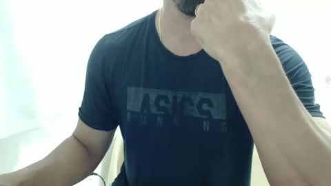 Snapshot of cashmastermuscle77 chatting on March 6, 2026, 10:28 pm cashmastermuscle77 online show from March 6, 2026, 10:28 pm