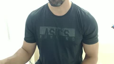 Snapshot of cashmastermuscle77 chatting on March 10, 2026, 11:15 am cashmastermuscle77 online show from March 10, 2026, 11:15 am